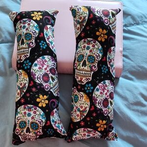 Colorful Skull Patterned Boot Pillow Set